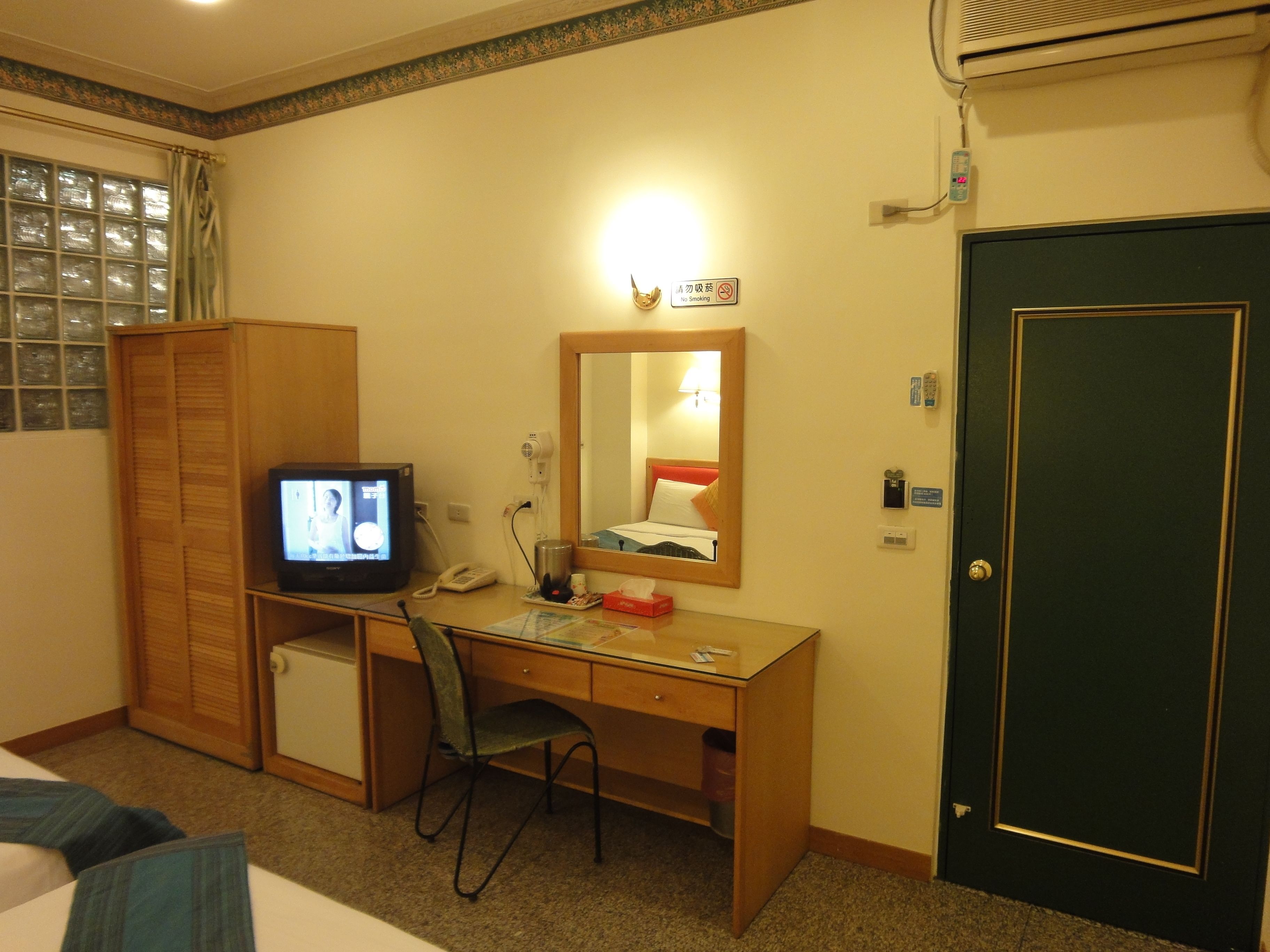 standard quadruple room | desk, blackout curtains, rollaway beds, free wifi