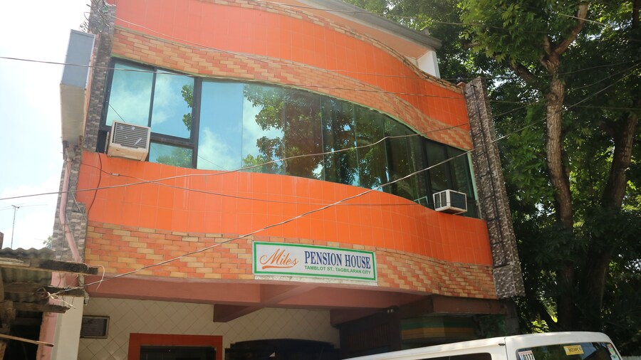 Miles Pension House