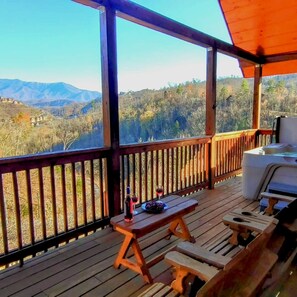 屋外ダイニングエリア