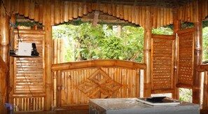 Breakfast, lunch and dinner served - Miles YCE Bamboo House (Panglao)