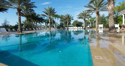 Reunion Resort-Pet friendly 3BR condo in Centre Court Ridge, Golf view-Disney