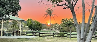Country Lane Hostel