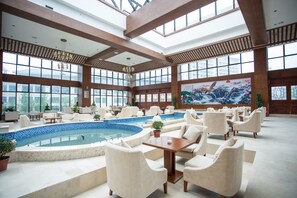 Lobby sitting area - Yifang Shanshui GtEL Luotian-Hubei (Huanggang)