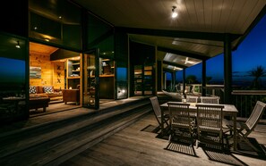 Luxury Guest Suite | Terrace/patio - Te Whau Lodge (Waiheke Island)