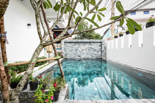 Alberca al aire libre 