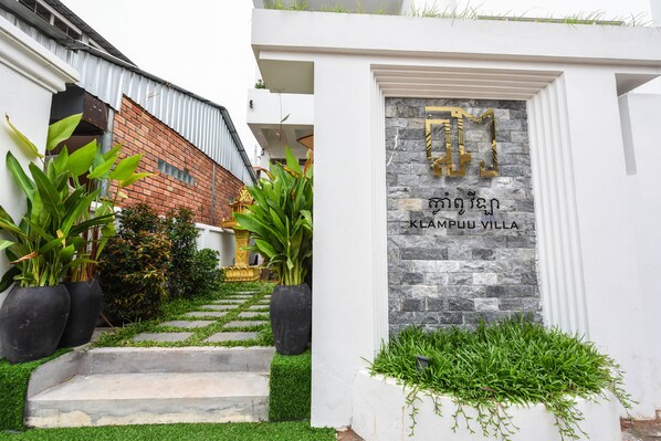 Lối vào nơi lưu trú