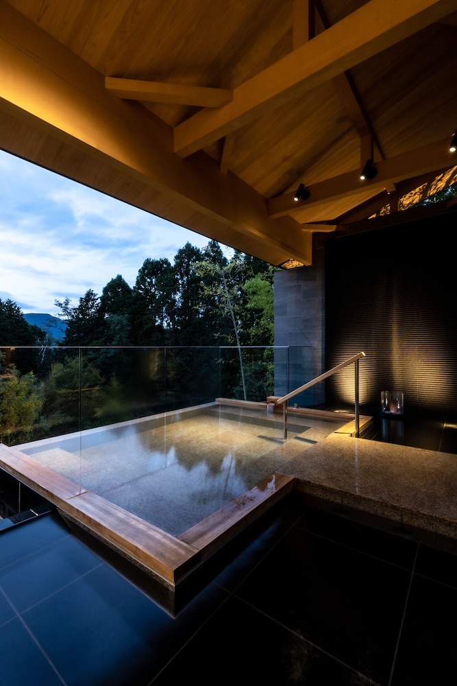 THE HIRAMATSU HOTELS & RESORTS SENGOKUHARA by null