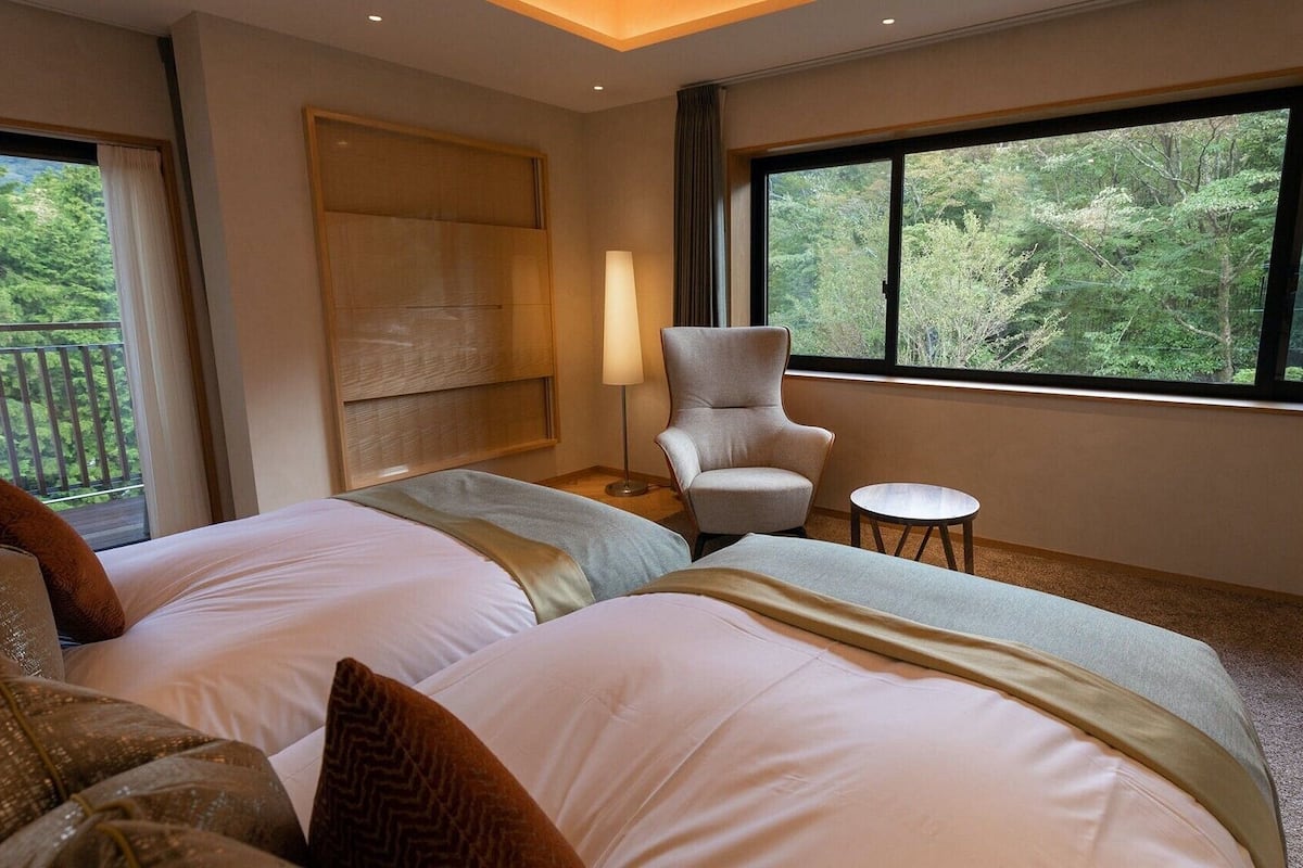Hochwertige Bettwaren, Minibar, Zimmersafe, Schreibtisch