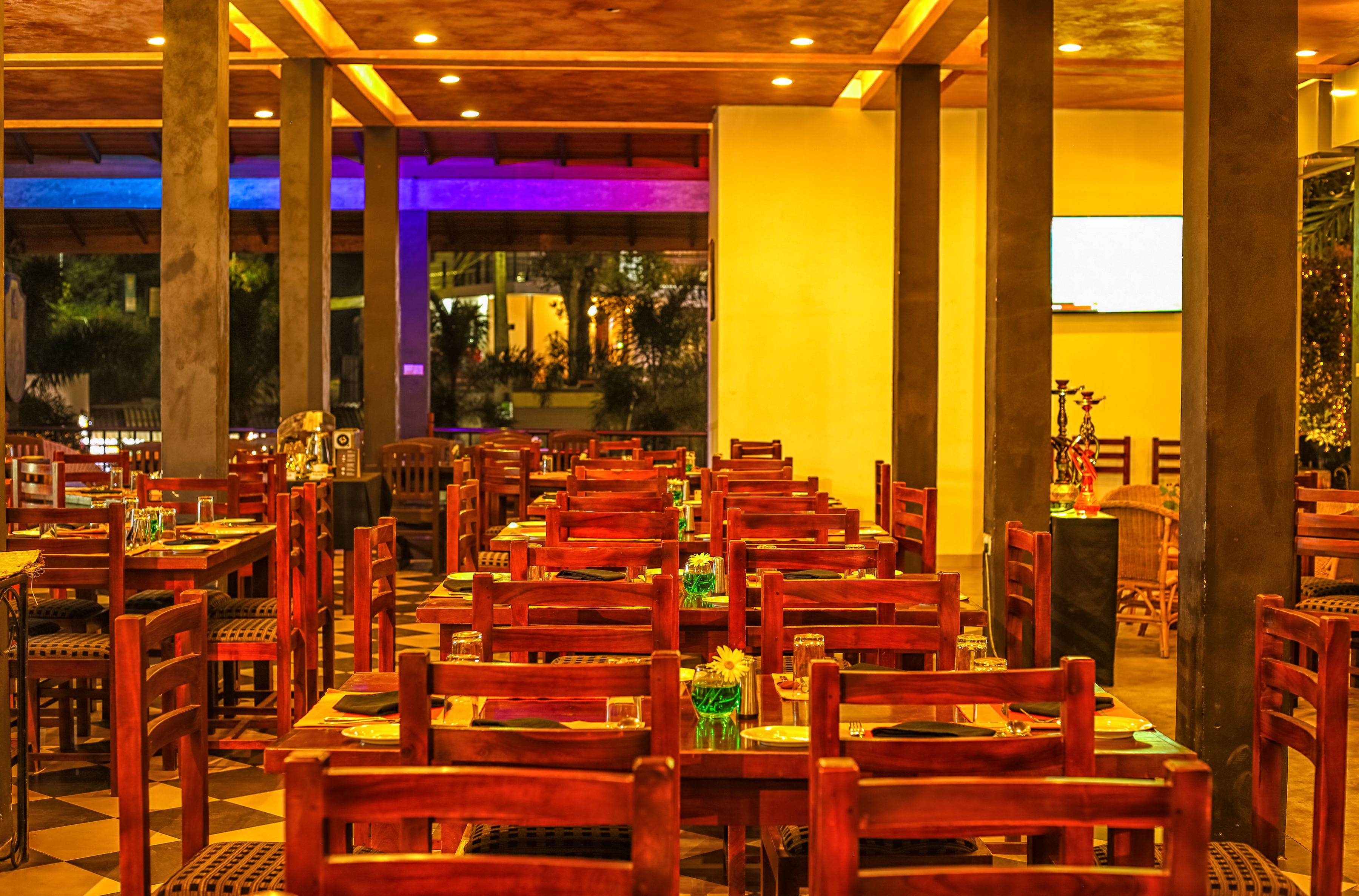Breakfast area