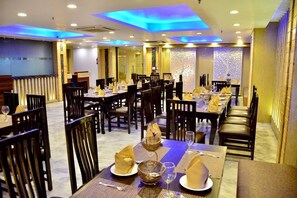 Daily buffet breakfast (INR 350 per person)