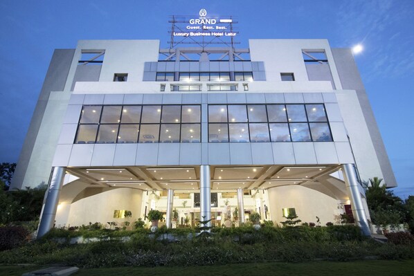 Exterior - Hotel Grand International (Latur)
