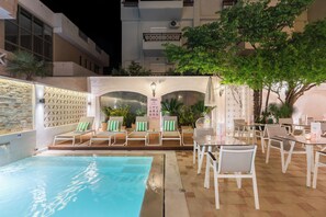 Outdoor pool, pool umbrellas, pool loungers