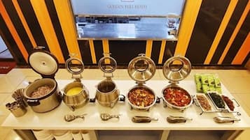 Sarapan bufet pada hujung minggu (KRW 12000 seorang)