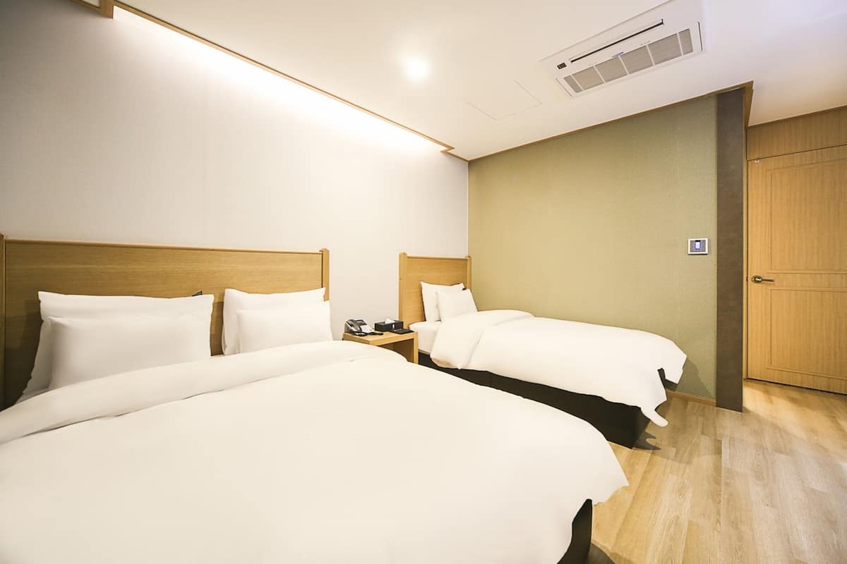 Deluxe Twin kamer | 1 slaapkamer, individueel gedecoreerd, individueel gemeubileerd