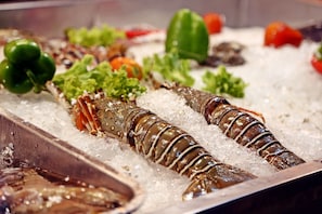 Food and drink - Rayaan 6 Guesthouse (Patong)