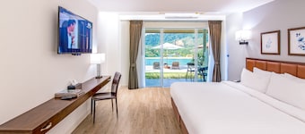 Katathong Golf Resort & Spa