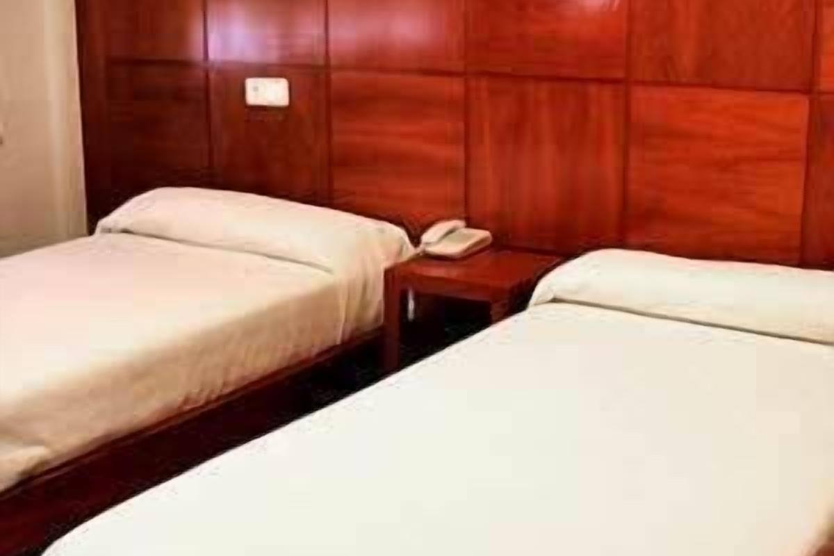 iron/ironing board, rollaway beds, free wifi