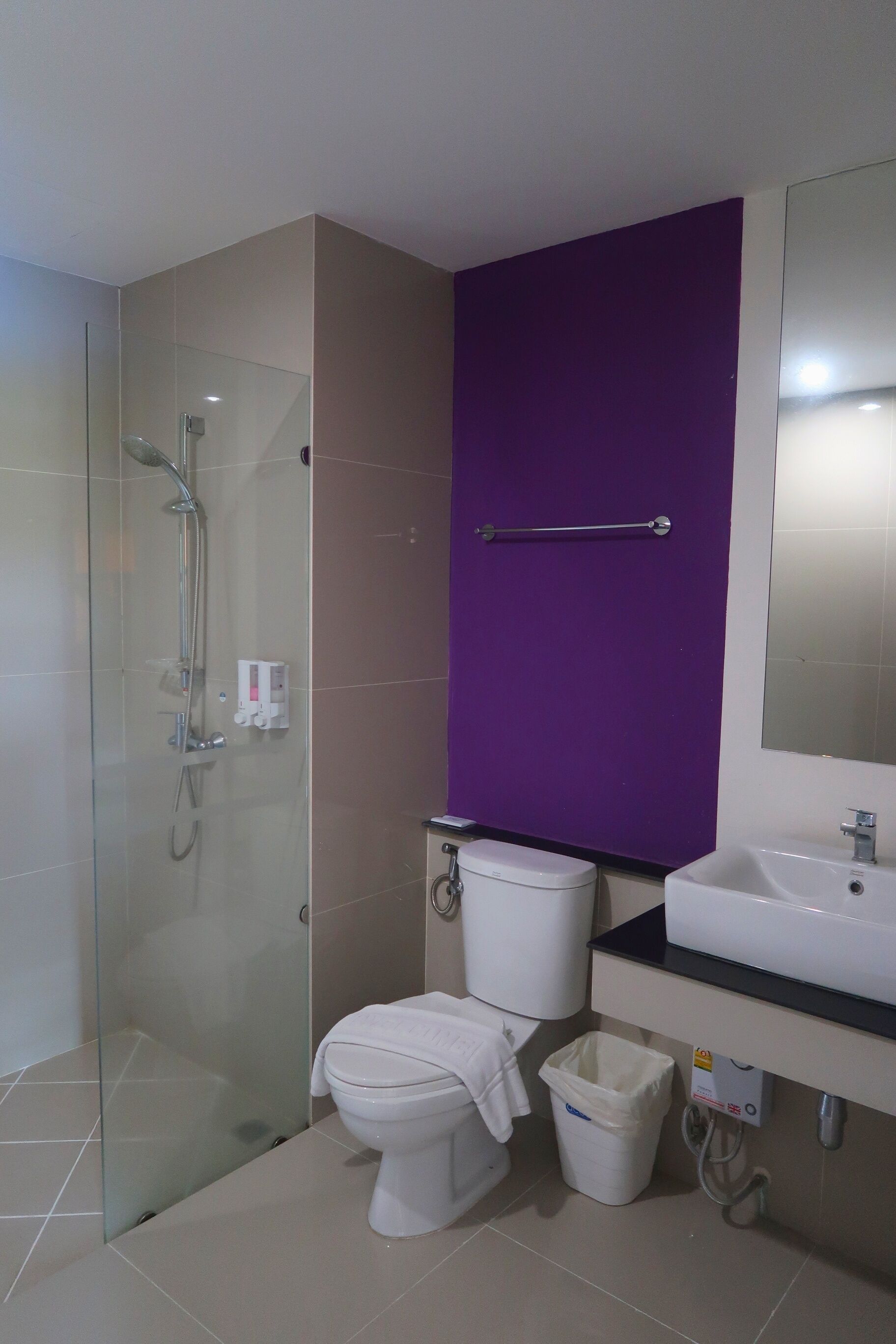 grand suite double room | minibar, in-room safe, desk, soundproofing