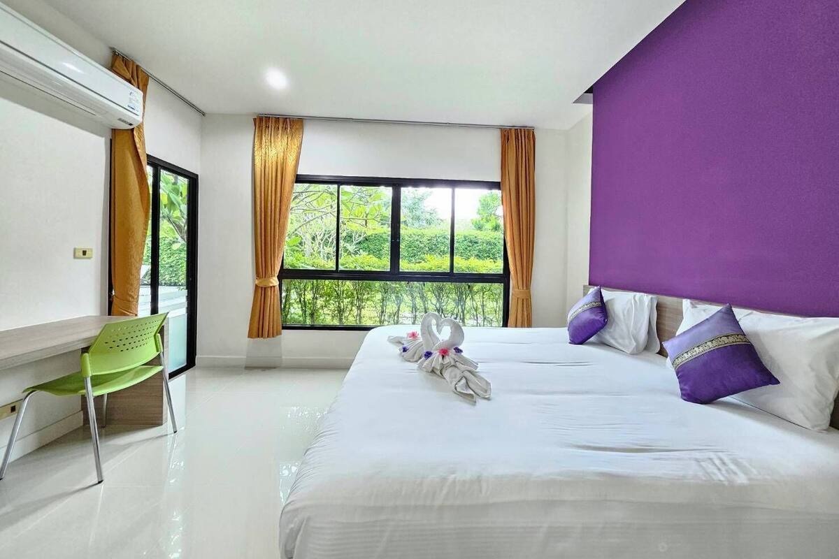 Standard Double Suite Pool Access | มินิบาร์, ตู้นิรภัยในห้องพัก, โต๊ะทำงาน, ห้องเก็บเสียง