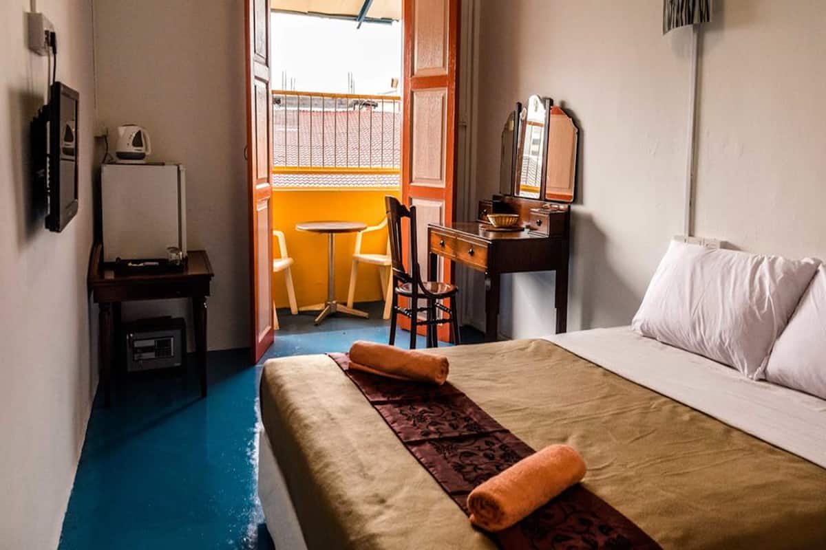 Superior Double Room, Balcony | In-room safe, WiFi (free), bed sheets