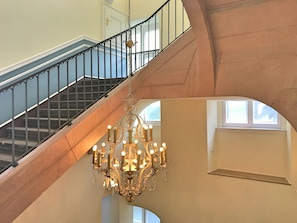 Staircase - The Apartment Suite Osteiner Hof (Mainz)