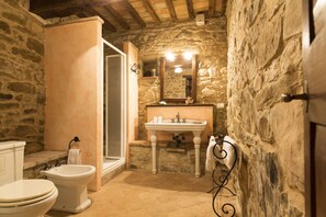 Double Room | Bathroom - Podere le Corone (Monte Castello di Vibio)