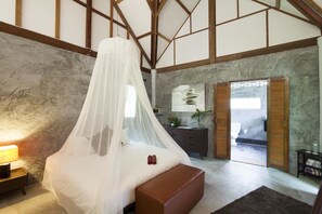 Zimmersafe, Schreibtisch, kostenloses WLAN