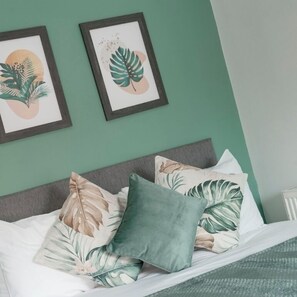 Departamento Deluxe, 2 habitaciones | Decoración personalizada y muebles diferentes 