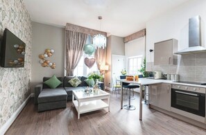 Flat-screen TV - Elysium Liverpool (Liverpool)