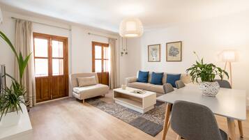 Apartment, 1 Bedroom | Living room