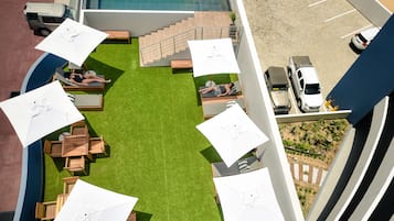 Sun deck