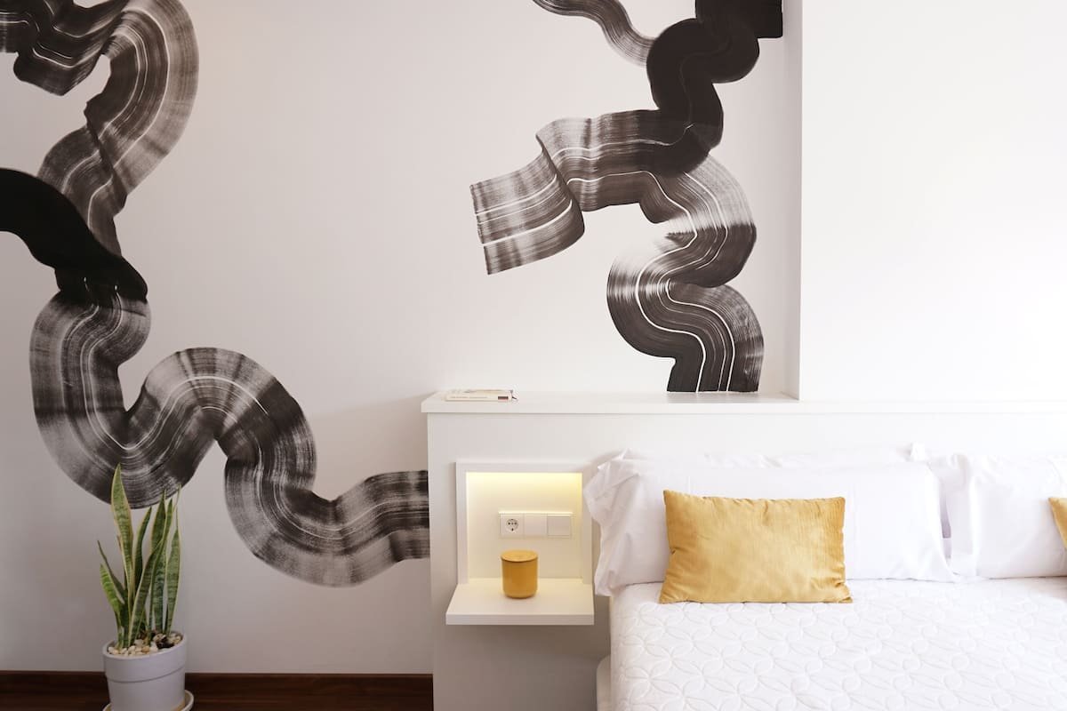 Luxury Double Room, 1 King Bed, Non Smoking, Mountain View