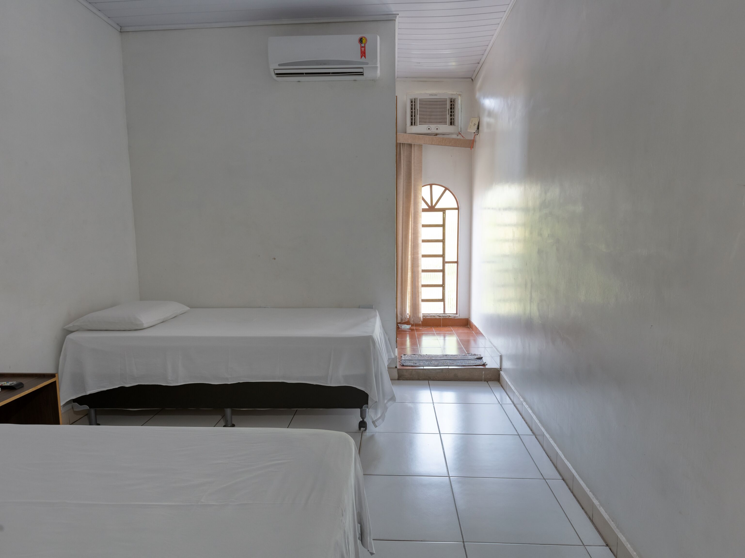 twin room | minibar, free wifi, bed sheets