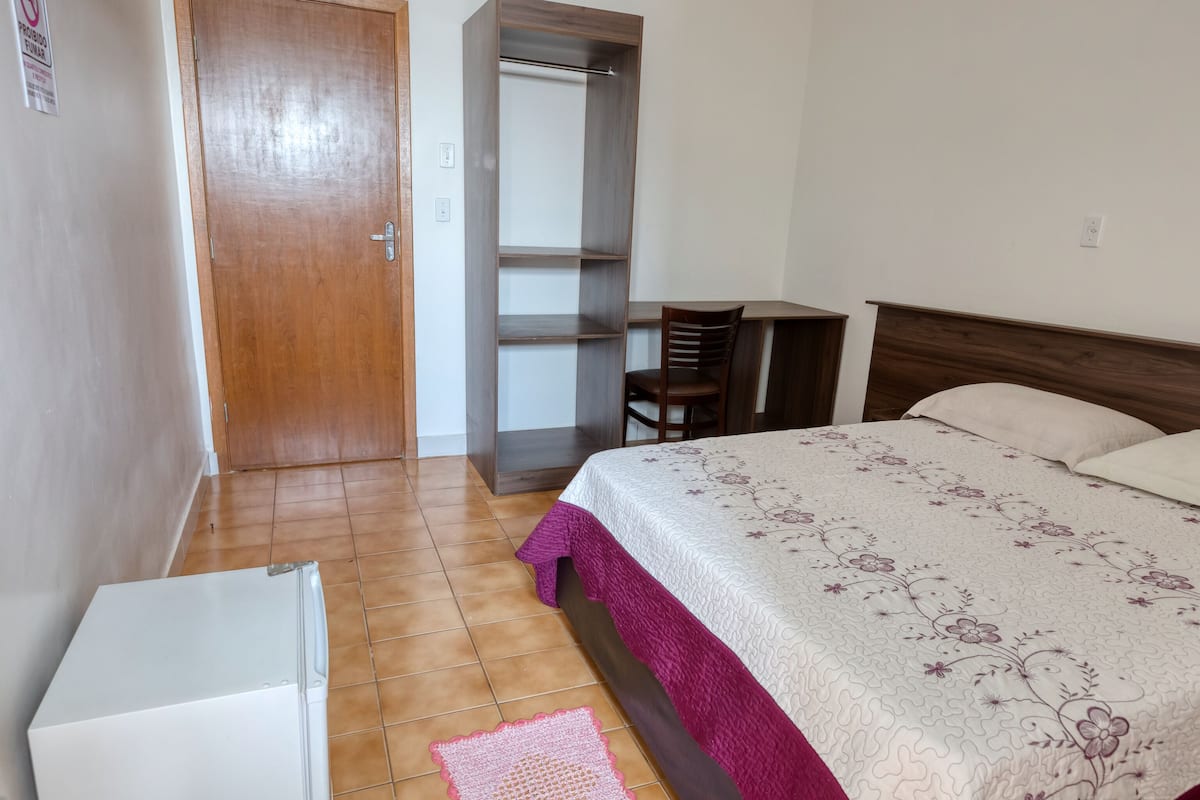 double room | minibar, free wifi, bed sheets
