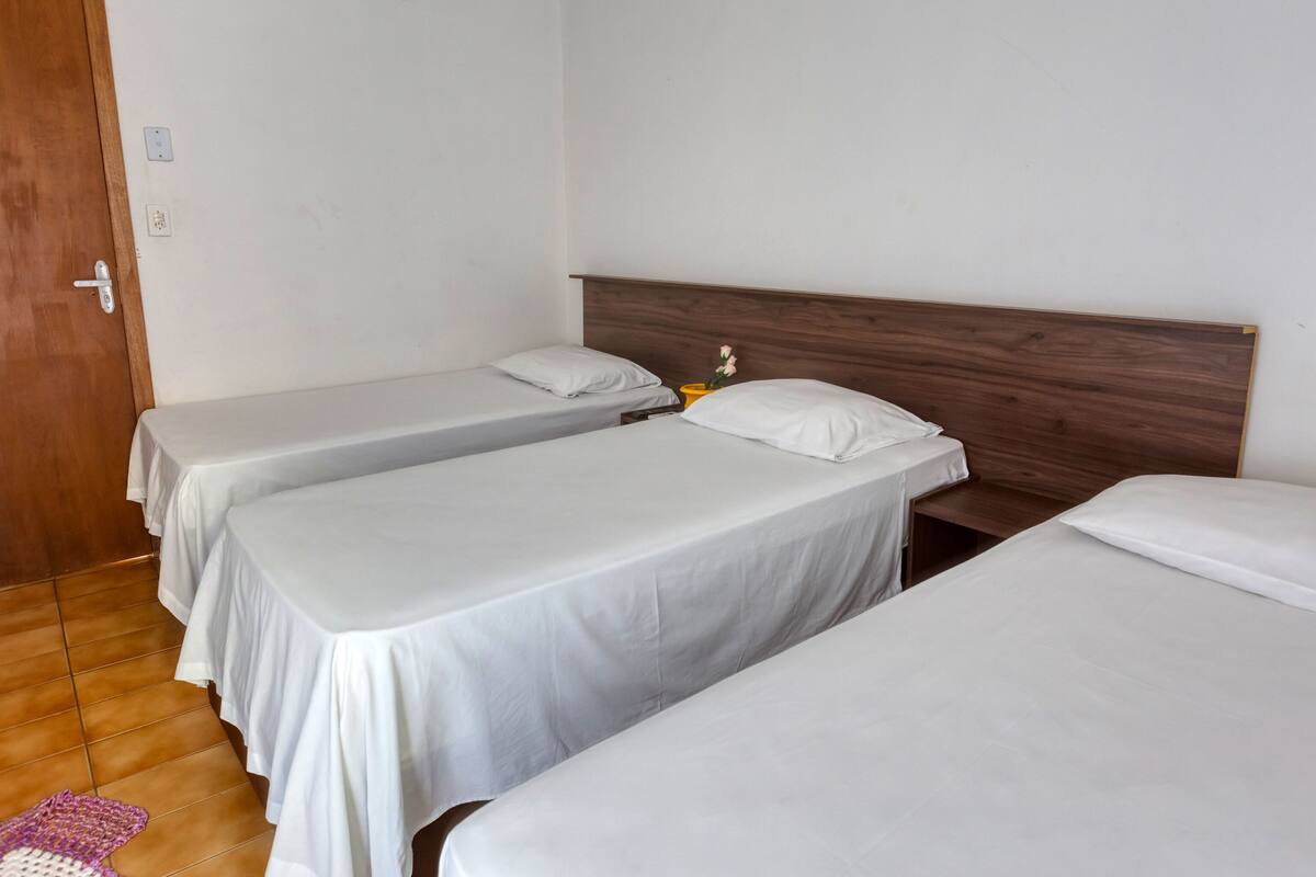 Triple Room, 3 Single Beds