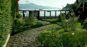 Suite, vistes al mar | Vista del jardí