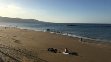 ชายหาด