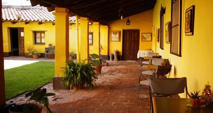 La Casona de Moldes Posada Antigua