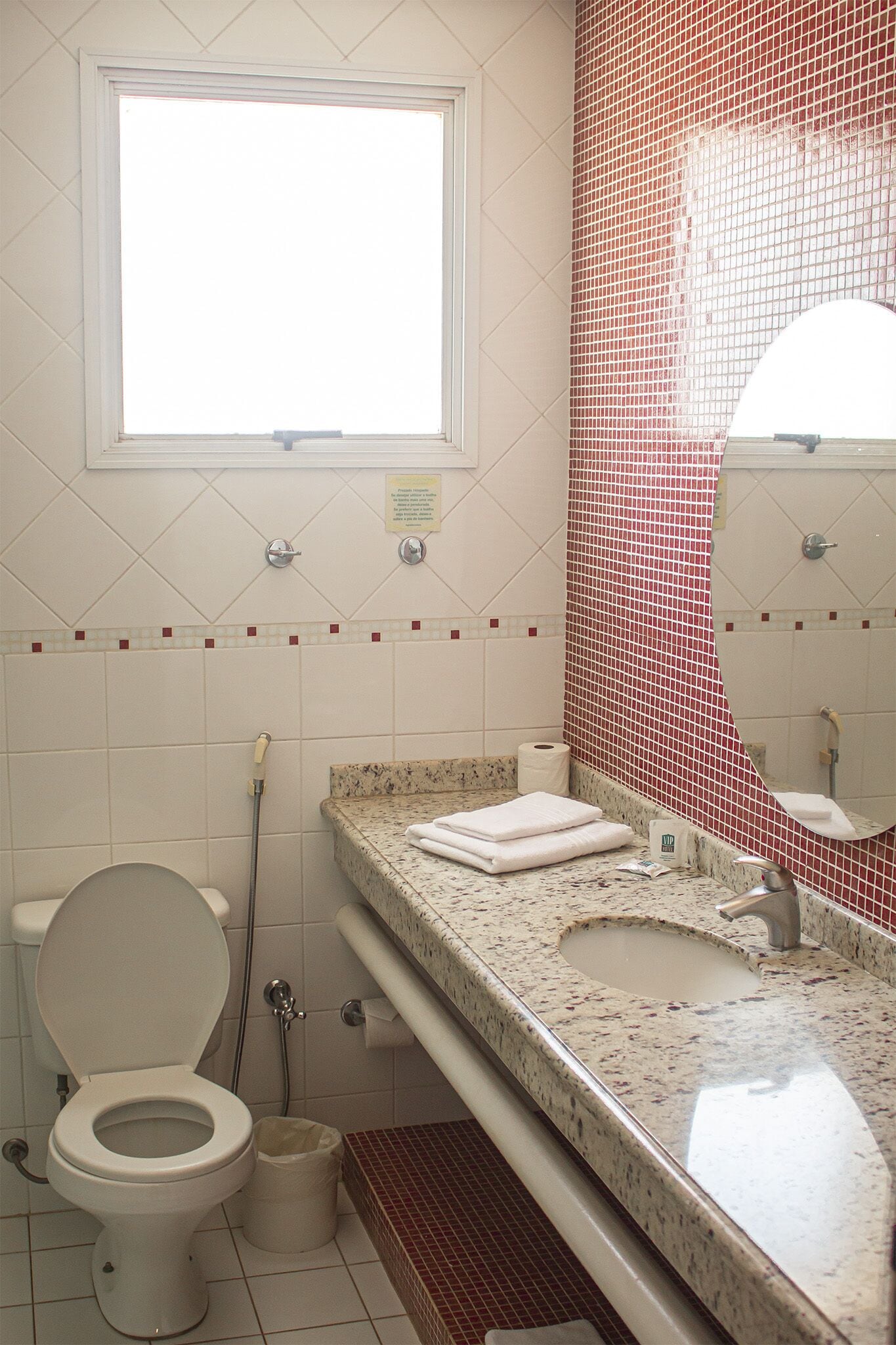 shower, free toiletries, towels