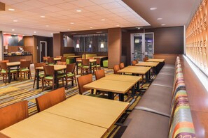 Desayuno continental incluido todos los días