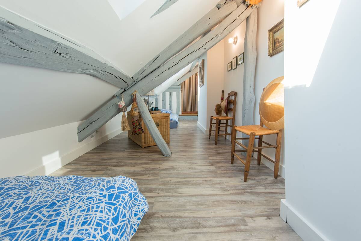 1 bedroom, desk, iron/ironing board, free WiFi