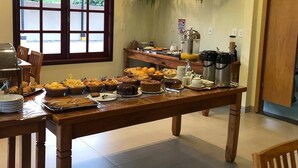 Frokostbuffé er inkludert hver dag