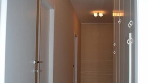 Unclassified image, 4 of 38, button - B&B Borfuro (Bergamo)