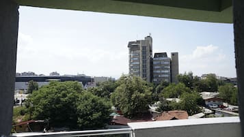 Studio Apartment with Balcony | Balcony