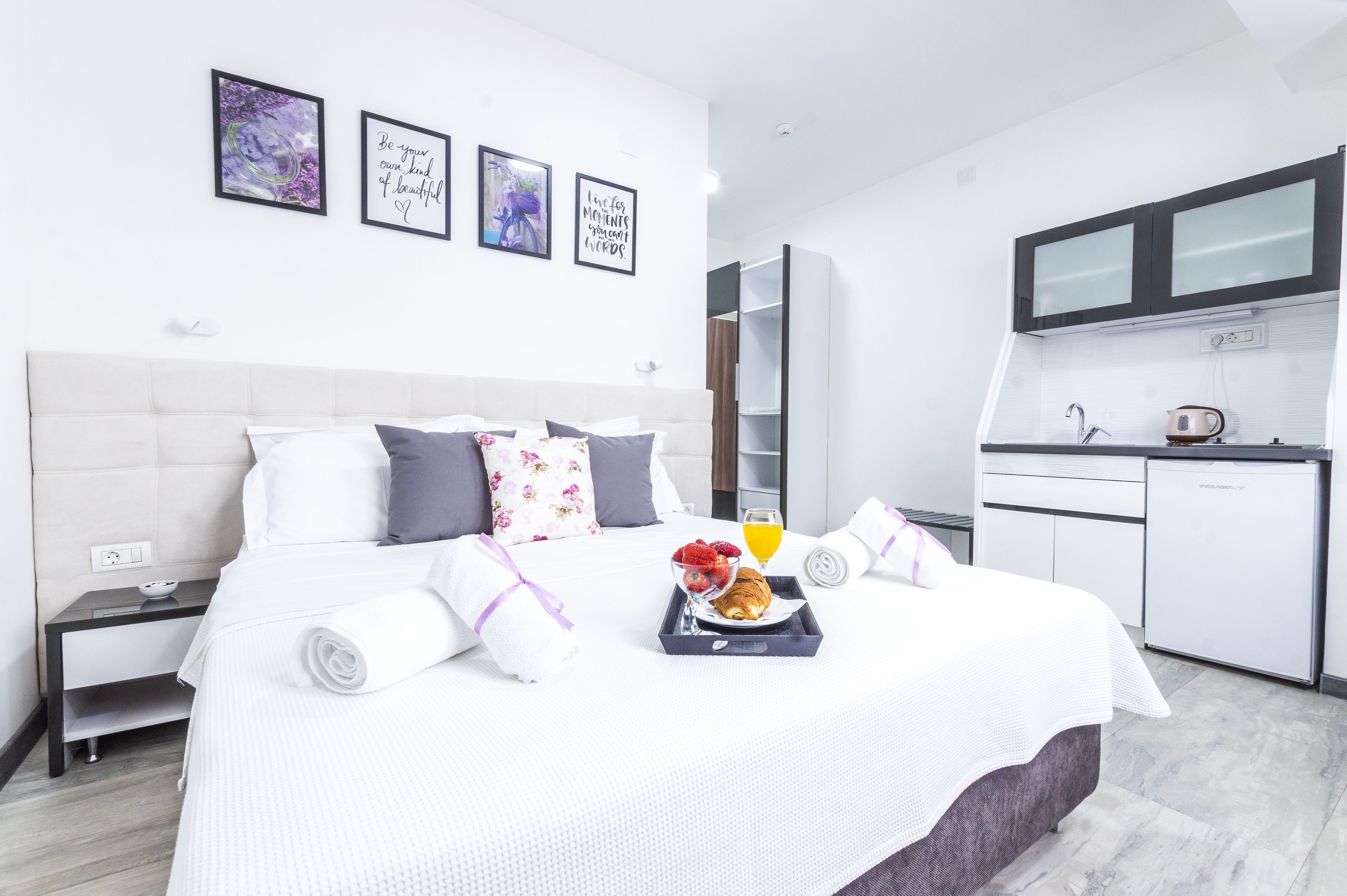 studio apartment city view | premium bedding, in-room safe, desk, free wifi