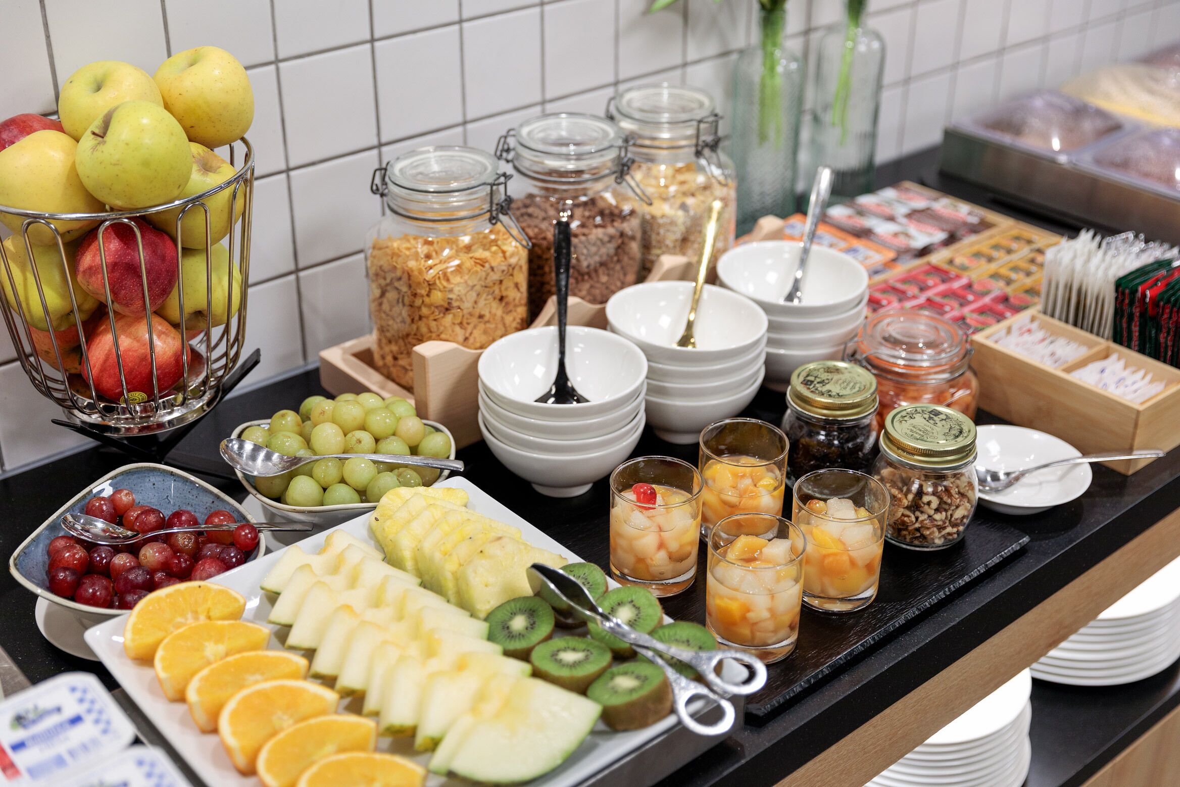 daily buffet breakfast (eur 15 per person)