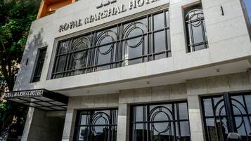 Façana frontal de l'allotjament