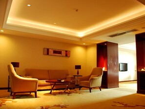 Living room - Century Palace Hotel (Dongguan)