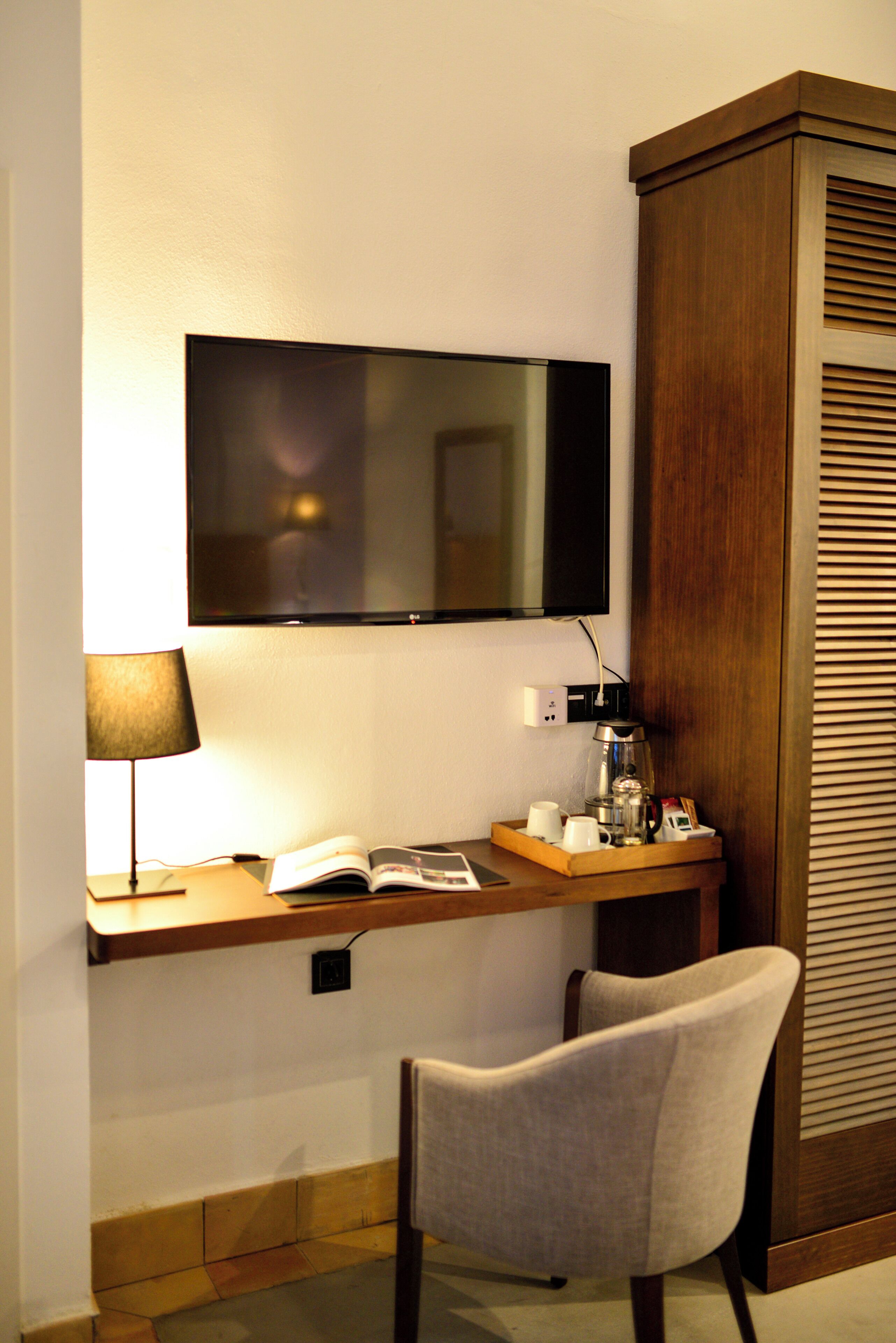 Photo - Legado Alcazar Hotel