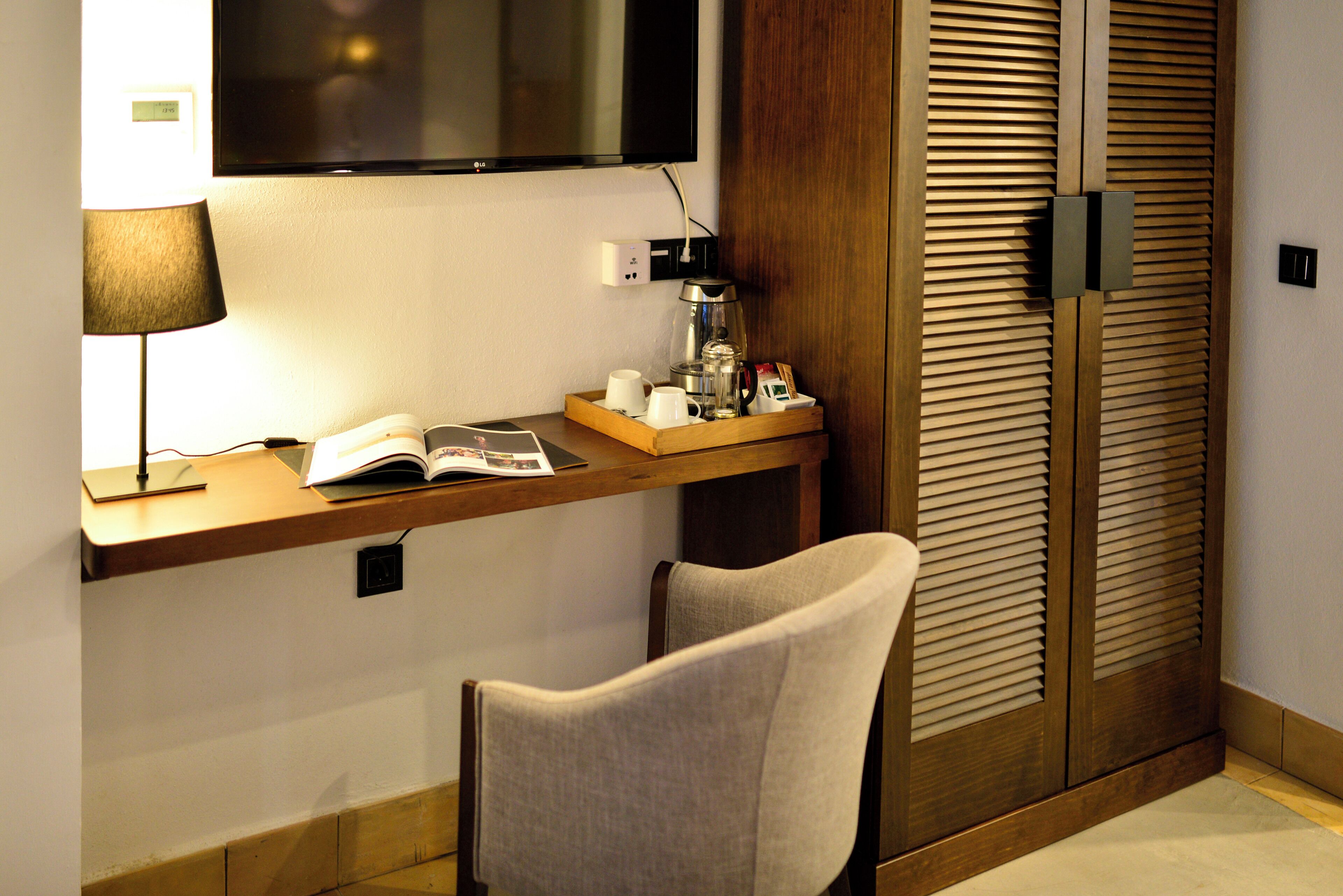 Photo - Legado Alcazar Hotel